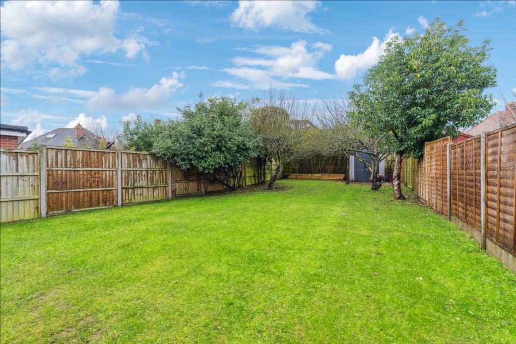 🏠Runnalow, LETCHWORTH GARDEN CITY, Hertfordshire, SG6 4DT🏠
💷ASKING PRICE OF £425,000💷

🛏Welcome to this charming detached two-bedroom bungalow, perfectly situated in a peaceful and sought-after neighbourhood🛏

stonegate-estates.co.uk/Property/Detai…
