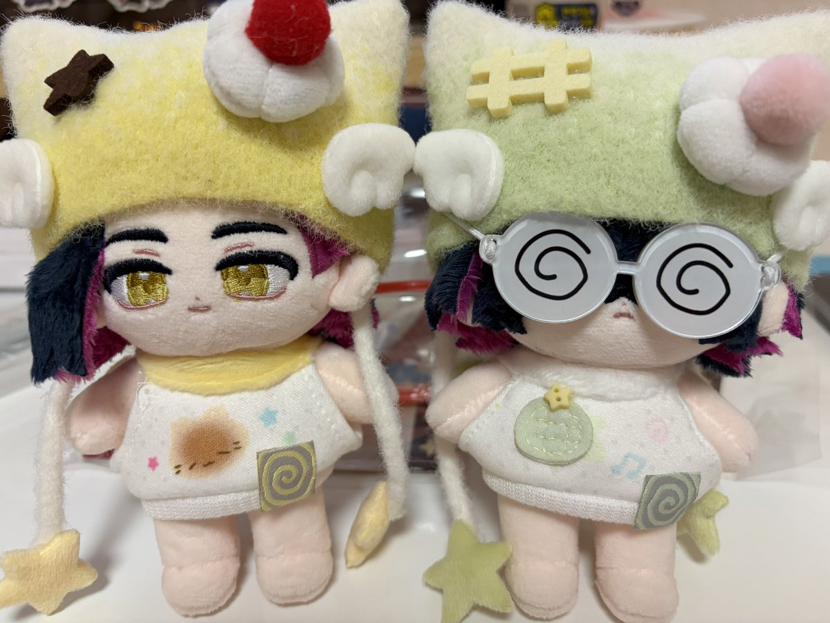 하ㅋㅋㅋㅋㅋㅋㅋㅋㅋㅋㅋㅋㅋㅋㅋㅋㅋㅋ카지킁 새 옷 맘에 들어...? 누나는 너무 맘에 들어...ㅋㅋㅋㅋㅋㅋㅋㅋ아귀엽네 진짜 너무 애기가틈ㅠㅠㅠㅠㅠㅠㅠㅠㅠ