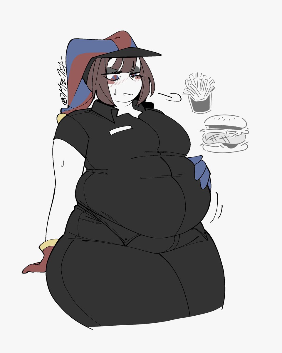 Miz7Xf's tweet image. she might have gotten bigger