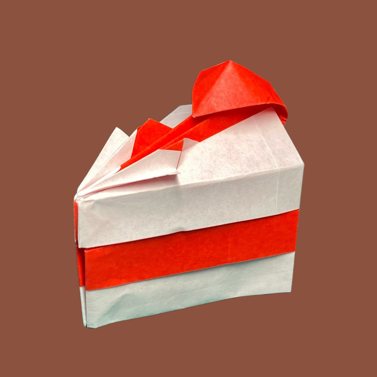 Strawberry cream cake🍰
Designed by me