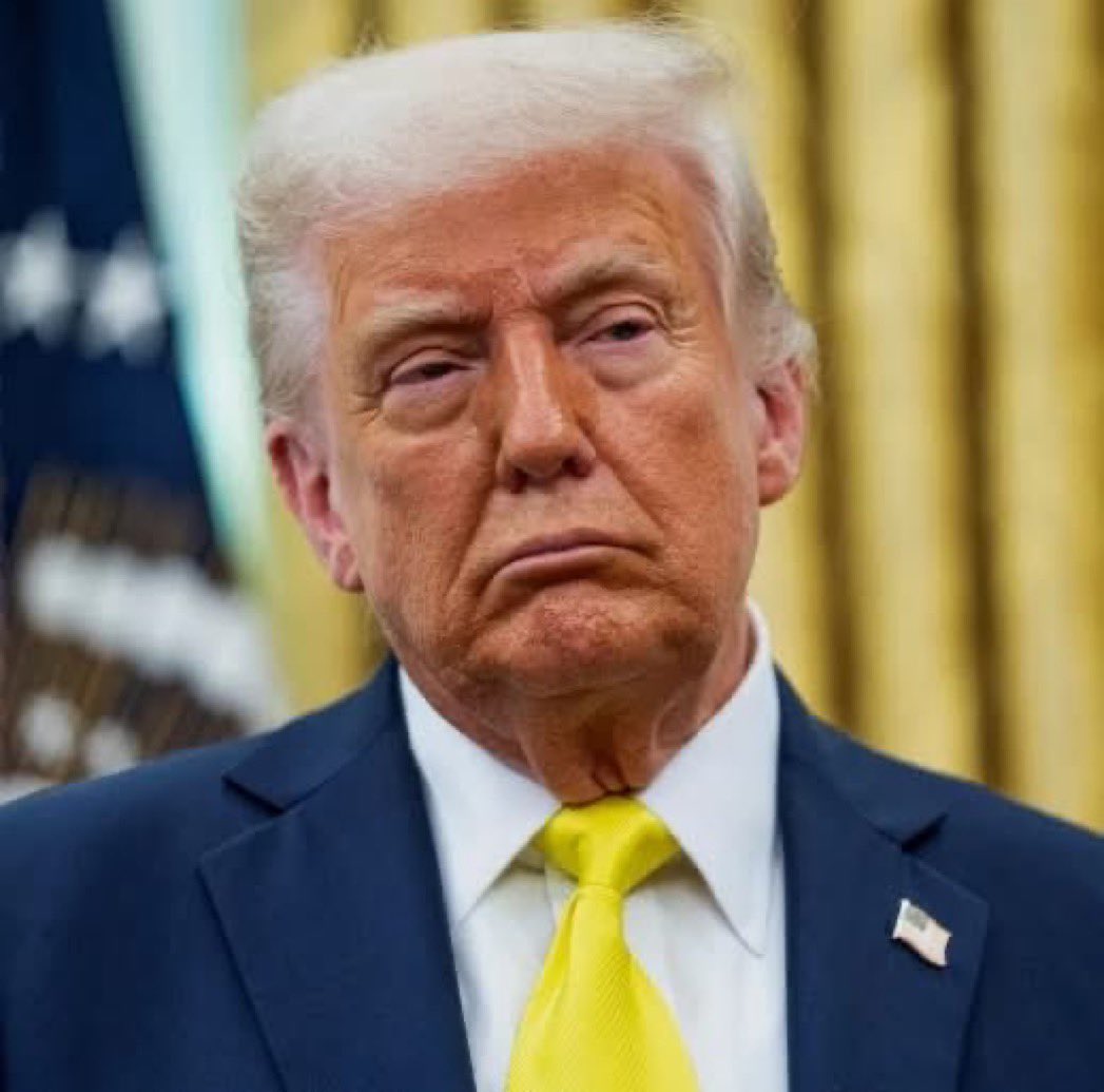 mjfree's tweet image. Dear Davos — 

Smack that bitch down!

— America