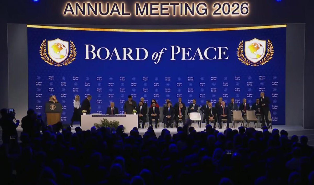 MAKS 25 🇺🇦👀 tweet media