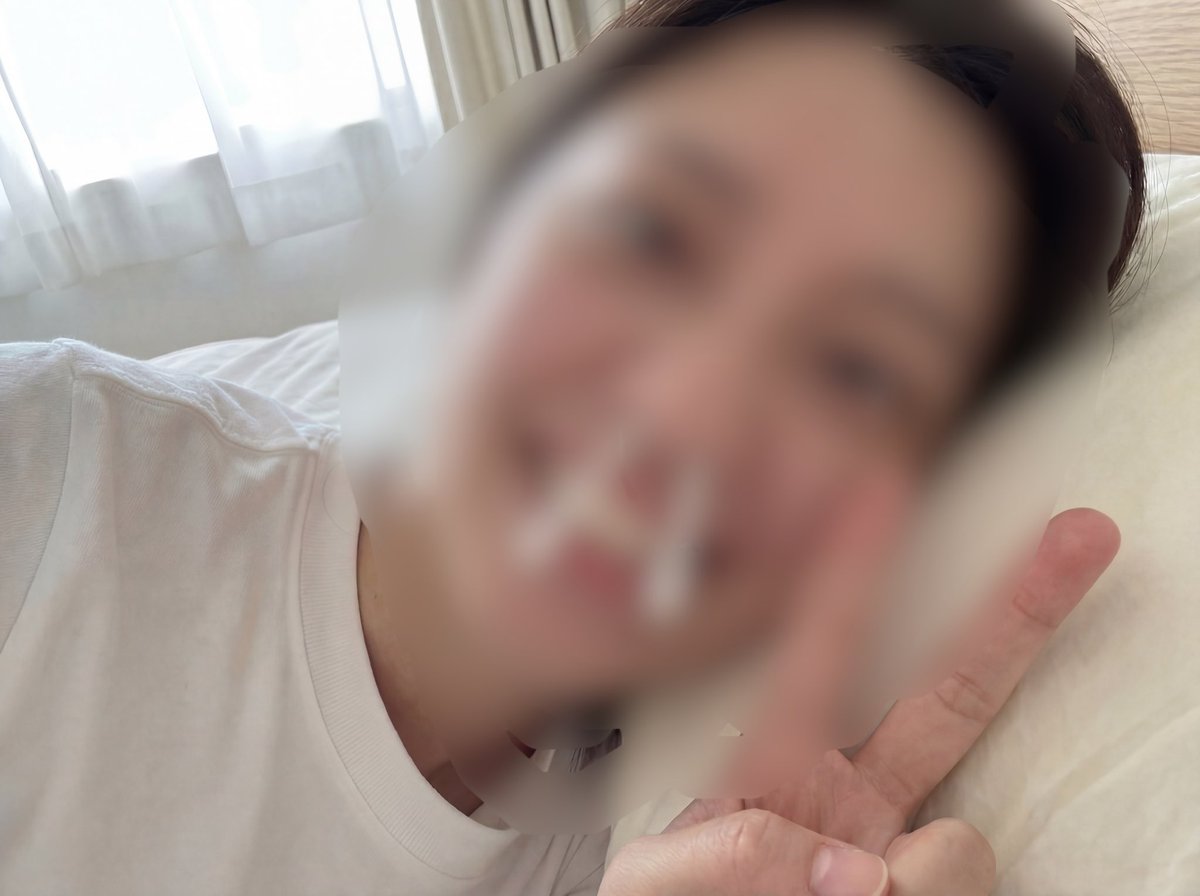 sluts_owner's tweet photo. インスタとギャップありすぎ系女子

さすがに可哀想になってきたので変顔はモザイク濃いめにしておきました

リア友見たらどう思うんだ

※可哀想なのでフィクションとしてお楽しみください。 https://t.co/1gcL0mHrC2