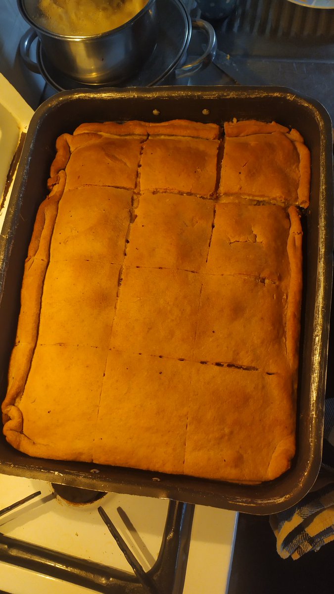 Όποιος θέλει να με παντρευτεί σήμερα μπορώ.ανοιγω φύλλο,ξεβουλωνω σιφονια.