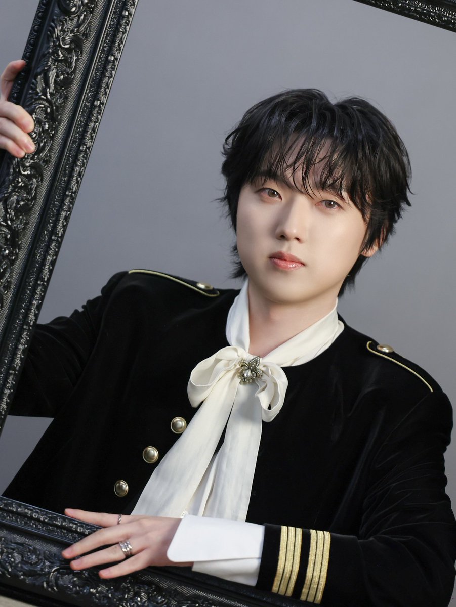 seolgi_fore's tweet image. 우리판 공주님 초상화 보고 가세요✨️