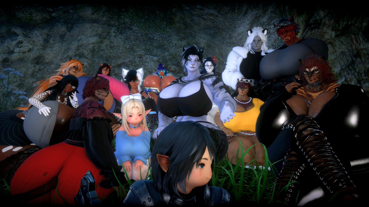 Another year has passed and in the same spot but this time ^^ haha.... im not alone~ I've met some absolutely wonderful sweet and amazing people in 2025!!! People I could not have gone through it without so truly from the bottom of my heart, thank you so much 💖 (I'm late ^^;)