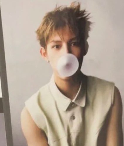 zhaoyufinesheyt's tweet image. Cute as hell                                  What the hell