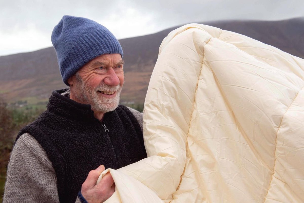 SlowGoods tweet media