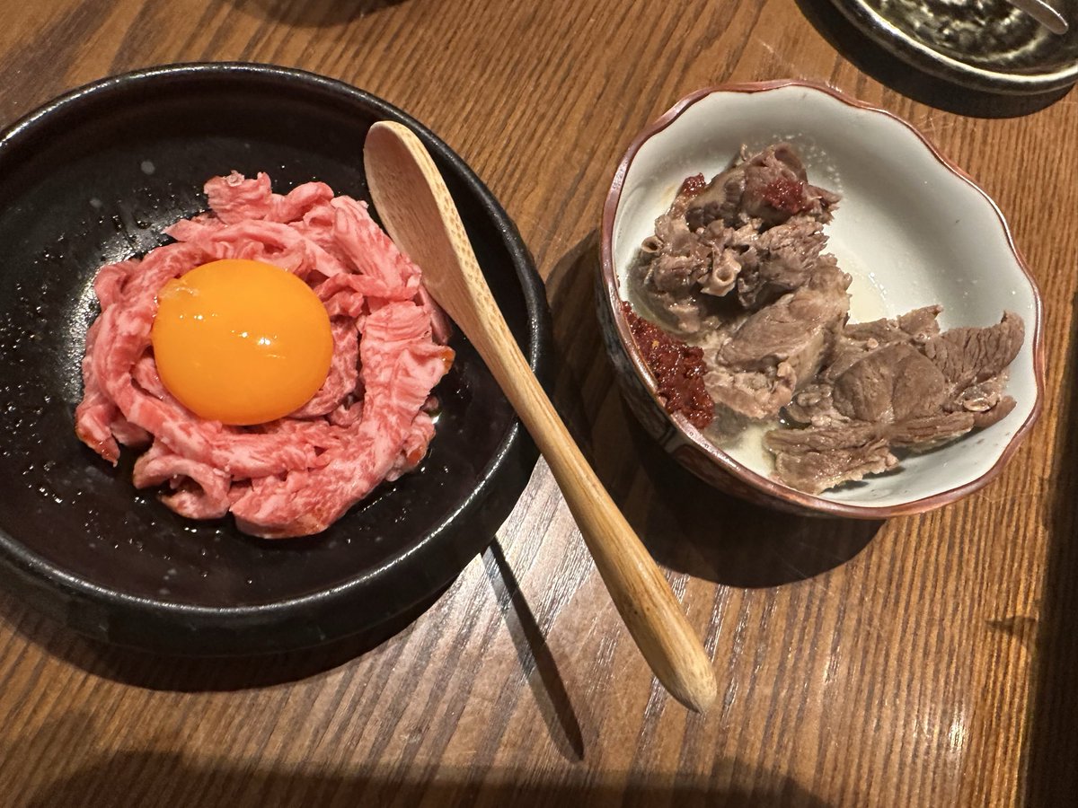 tagteamMISAMASA's tweet photo. 妻の誕生日は、年に一度の焼肉チャンス😆

焼肉も良かったけど、ユッケと牛タン煮込みも美味しいね！ https://t.co/TEY4f6mDtr