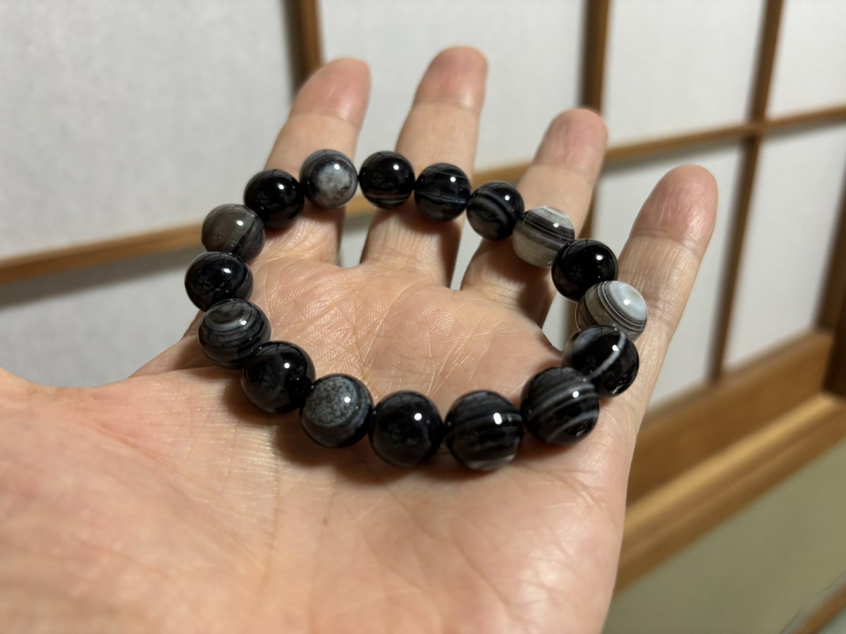 プレゼント🎁届きましたー！！！ パワーストーン凄そう！ 靴下と浄化