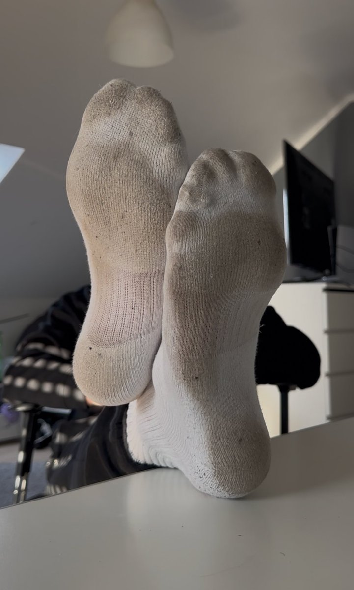 Paypigs DM me 🐷💸💸