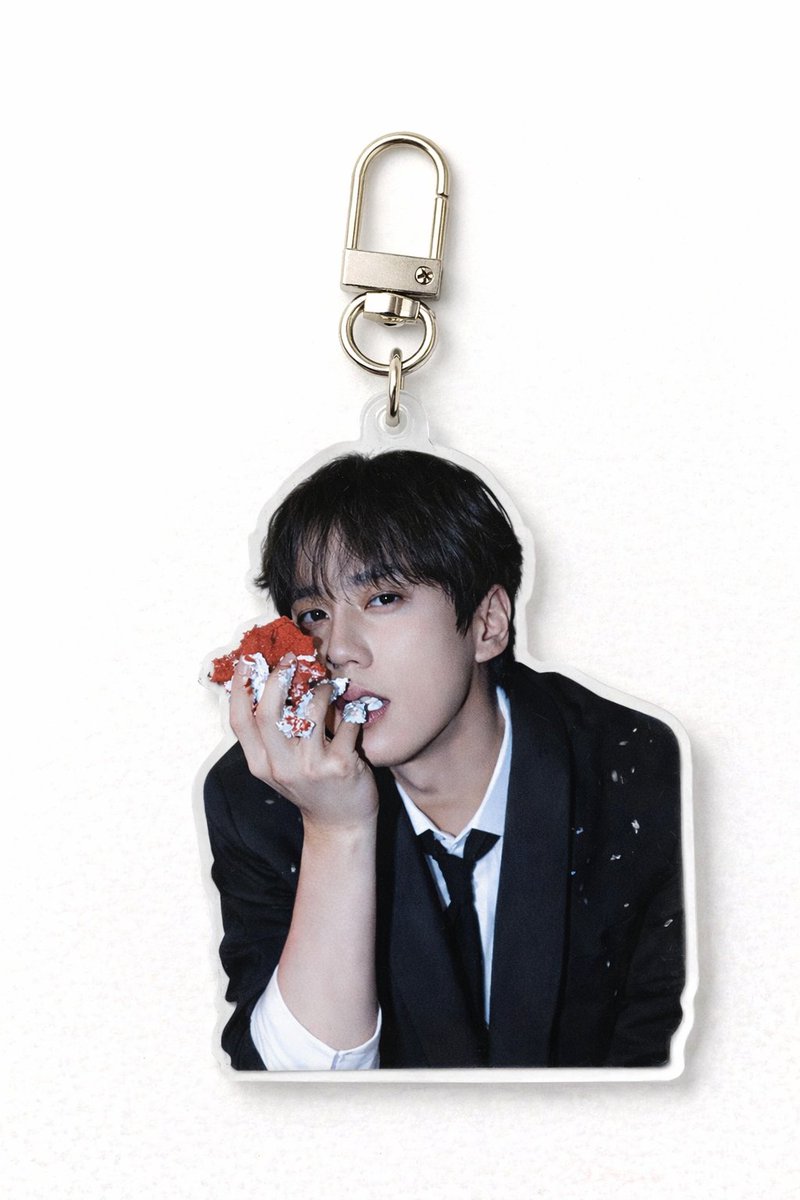 먐먐뮤 tweet media