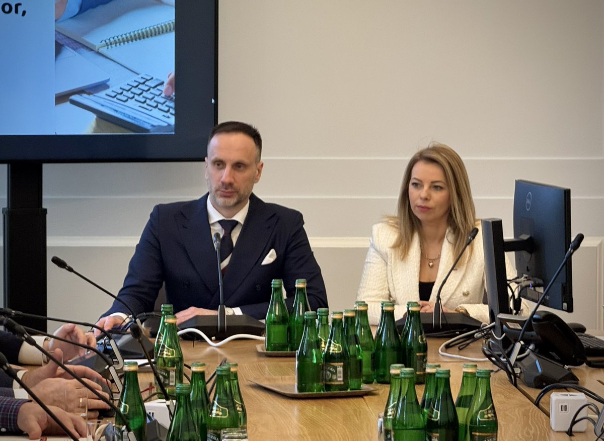 Proste Podatki tweet media