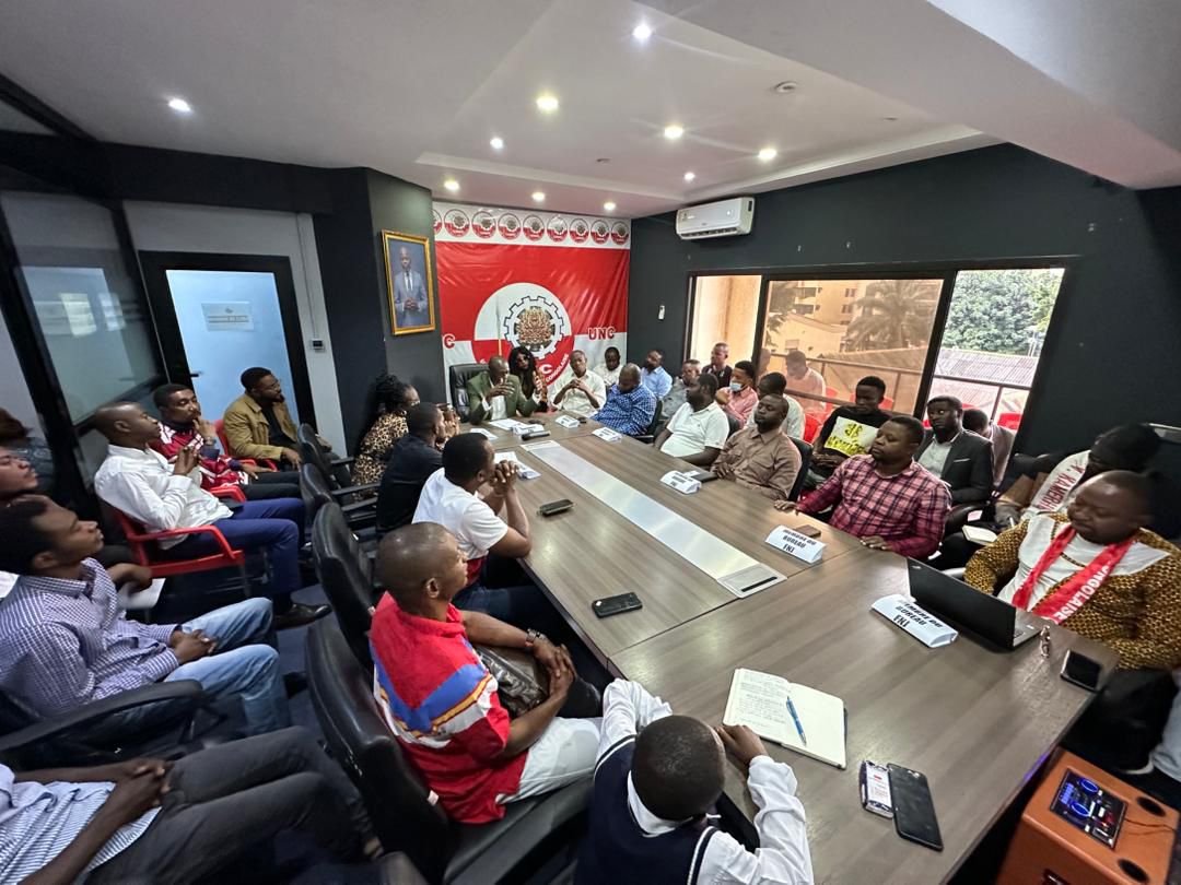 ErickBofangi's tweet photo. 2026 décrétée année d'action et non celle d discours vains au cours d'une réunion dl FNJ de l'UNC parti cher au mwalimu https://t.co/r9JiF0kxKd réunion a été conduite ss l'égide d 1er Vice prés.Rémy Bongungu(Kifakiyo). https://t.co/oSu1l5953j