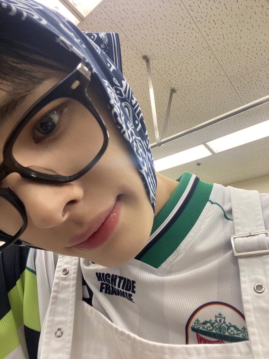 itsrubyredruby's tweet image. happy birthday our harubear 💙

#Happy_HARU_Day
#HaruBearDay
#나의하루_생일축하해