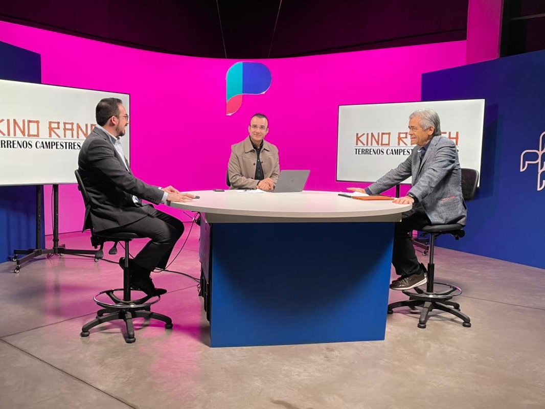 ¡Ya arrancamos la mesa de abogados en <a href="/ProyectoPuente/">Proyecto Puente</a>!

No nos tocaron coyotas, ni empanadas... pero sí un buen café del <a href="/ArbolDeVidaHmo/">Árbol de Vida Hermosillo</a> ☕️

Nos acompañan en el estudio de <a href="/viontv/">Vion</a> <a href="/oscarburrolam/">Oscar Burrola</a> y <a href="/BulmaroPacheco1/">Bulmaro Pacheco</a>, junto con <a href="/contreras_p1/">Lic. Hector Contreras Perez</a> en llamada.

¡Conéctate! 👇