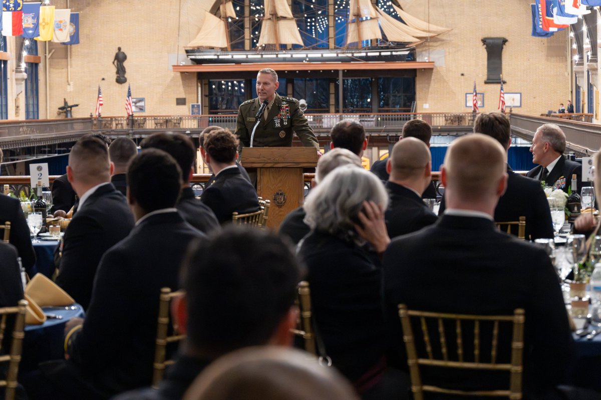 U.S. Naval Academy tweet media