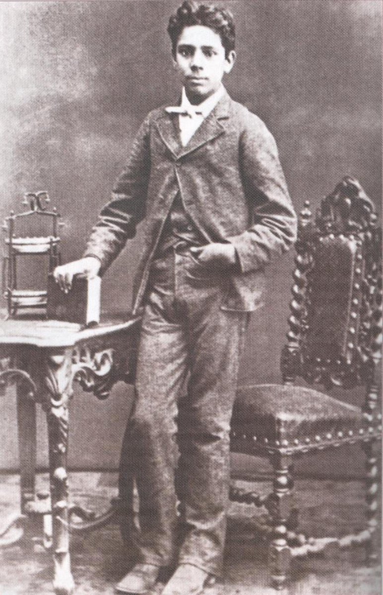 MuseoPresidente's tweet photo. 22 de enero de 1860.- En la parroquia de #CuatroCiénegas, #Coahuila, es bautizado José Venustiano Carranza Garza por el párroco Ponciano Jáuregui. 
Actúan como sus padrinos Santos Avilés Cortez y Guadalupe Valdés.

@arr1910  @Cuauhtemoc_1521  @4CienegasMagico @santosgarzah @mlealcastro @Sisbeles01 @miguelgc61mx @RosyGuajardoV  @OCVMonclova @mamm69 @AGEC_Coahuila