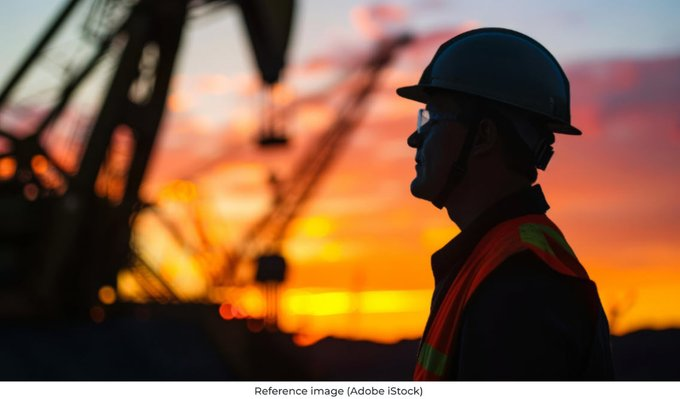 Supply-chain risks put critical minerals in the spotlight in 2025, as global trade tensions continued to rise. ⚠️   Meanwhile, #gold and silver reached new highs, underscoring their role during periods of volatility. Explore the major mining and metals themes as outlined by