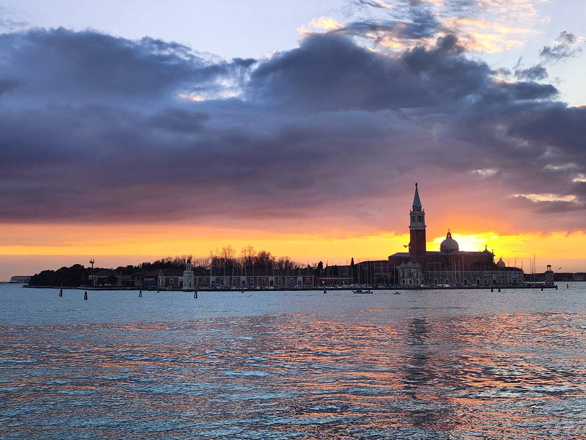 Il tramonto in una foto