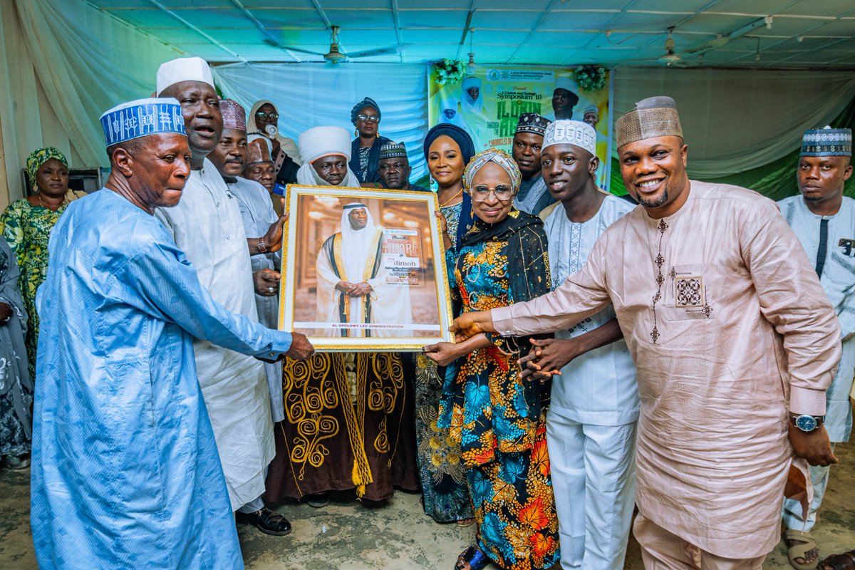 TheAbdulbasit_0's tweet photo. On Jan 17, 2026, history was made as I hosted the 1st-ever IESU contest &amp; symposium: Ilorin Through the Ages, honoring historian Alh. L.A.K. Jimoh

A remarkable success celebrating culture, heritage &amp; our collective duty to preserve his legacy.

#IlorinThroughTheAges
#AlhLAKJimoh https://t.co/wMno5BSGqB