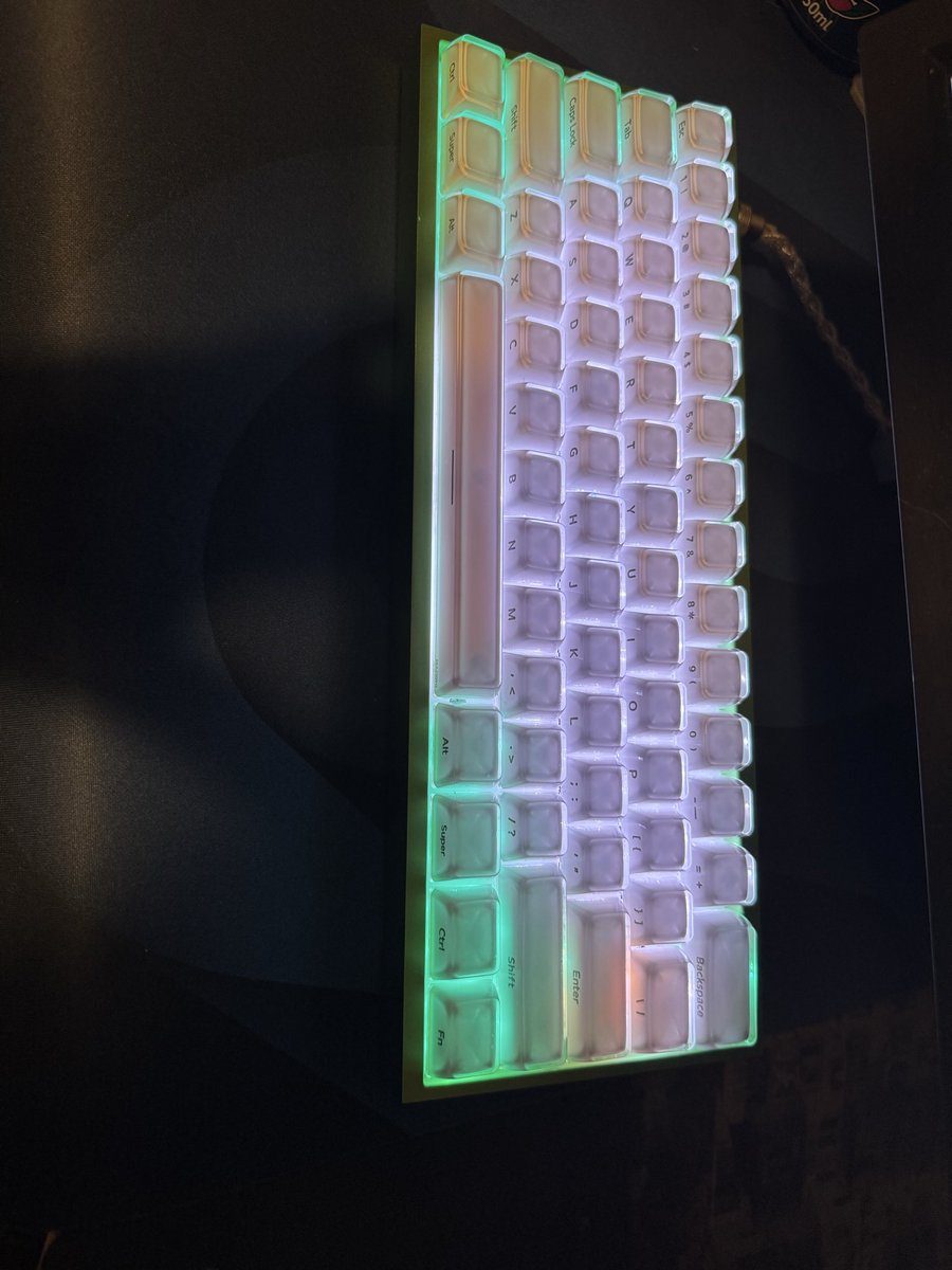 FirstFlash3's tweet photo. #HYPESHOP 
今更だけど届きました
かなり満足 https://t.co/ETsXuiM7Nq