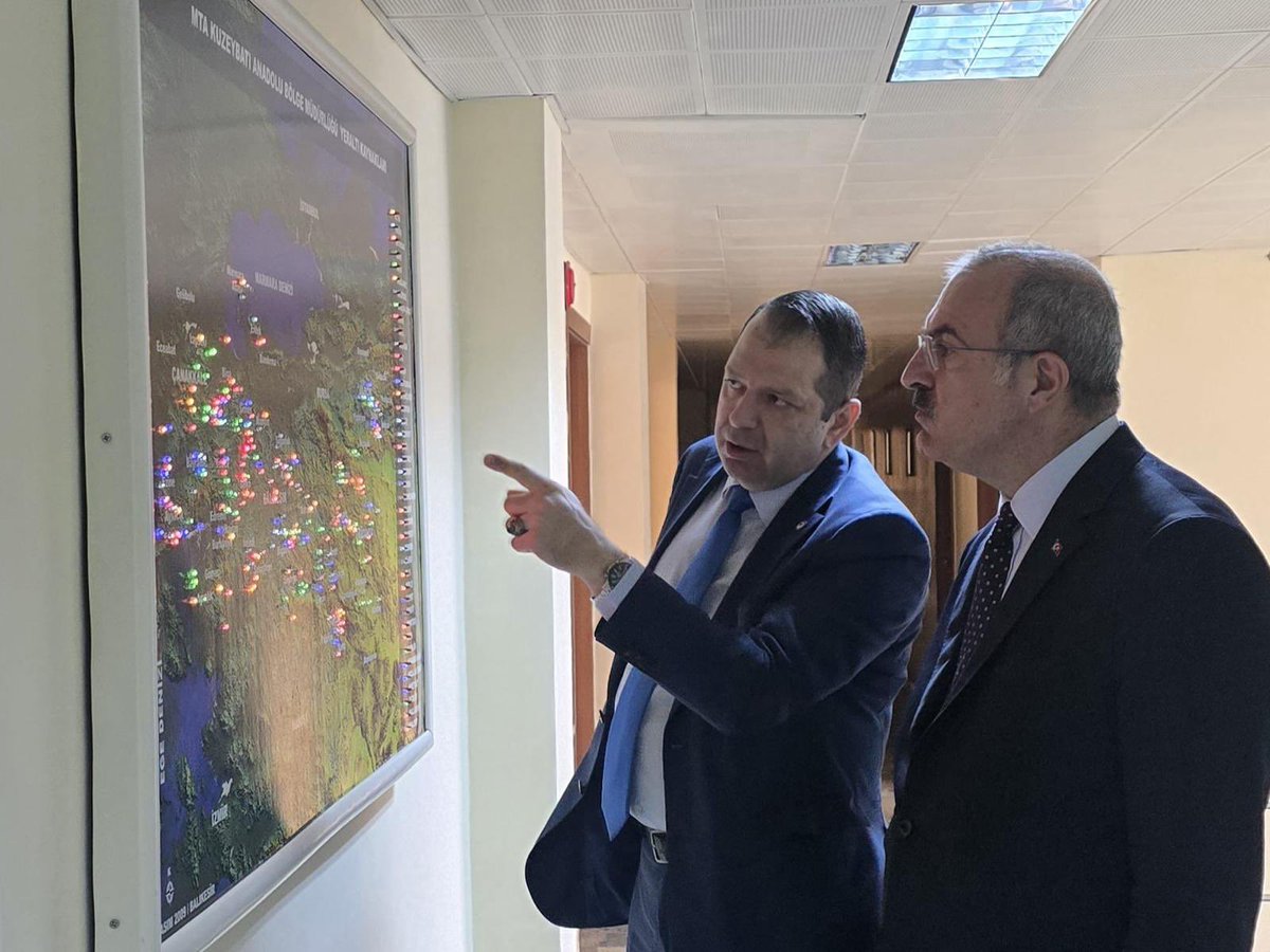 CanakkaleGovTr's tweet image. 📍 Maden Tetkik ve Arama (#MTA) Kuzeybatı Anadolu Bölge Müdürlüğü

Valimiz Doç. Dr. @omertoraman25, MTA Kuzeybatı Anadolu Bölge Müdür V. Özgür Özgüç’ü ziyaret etti.

#çanakkale #balıkesir