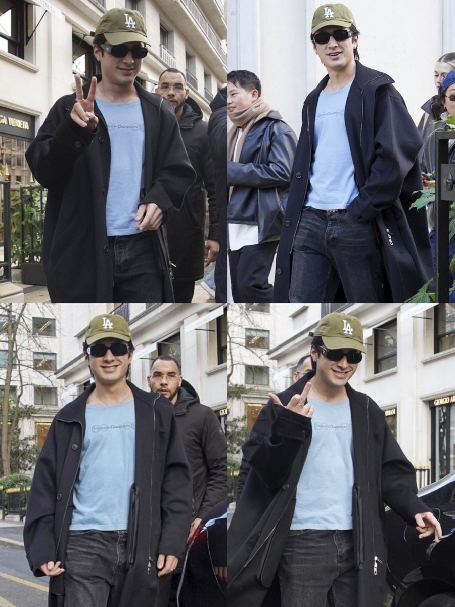 hudsonwphotos's tweet image. Hudson Williams spotted in Paris today!