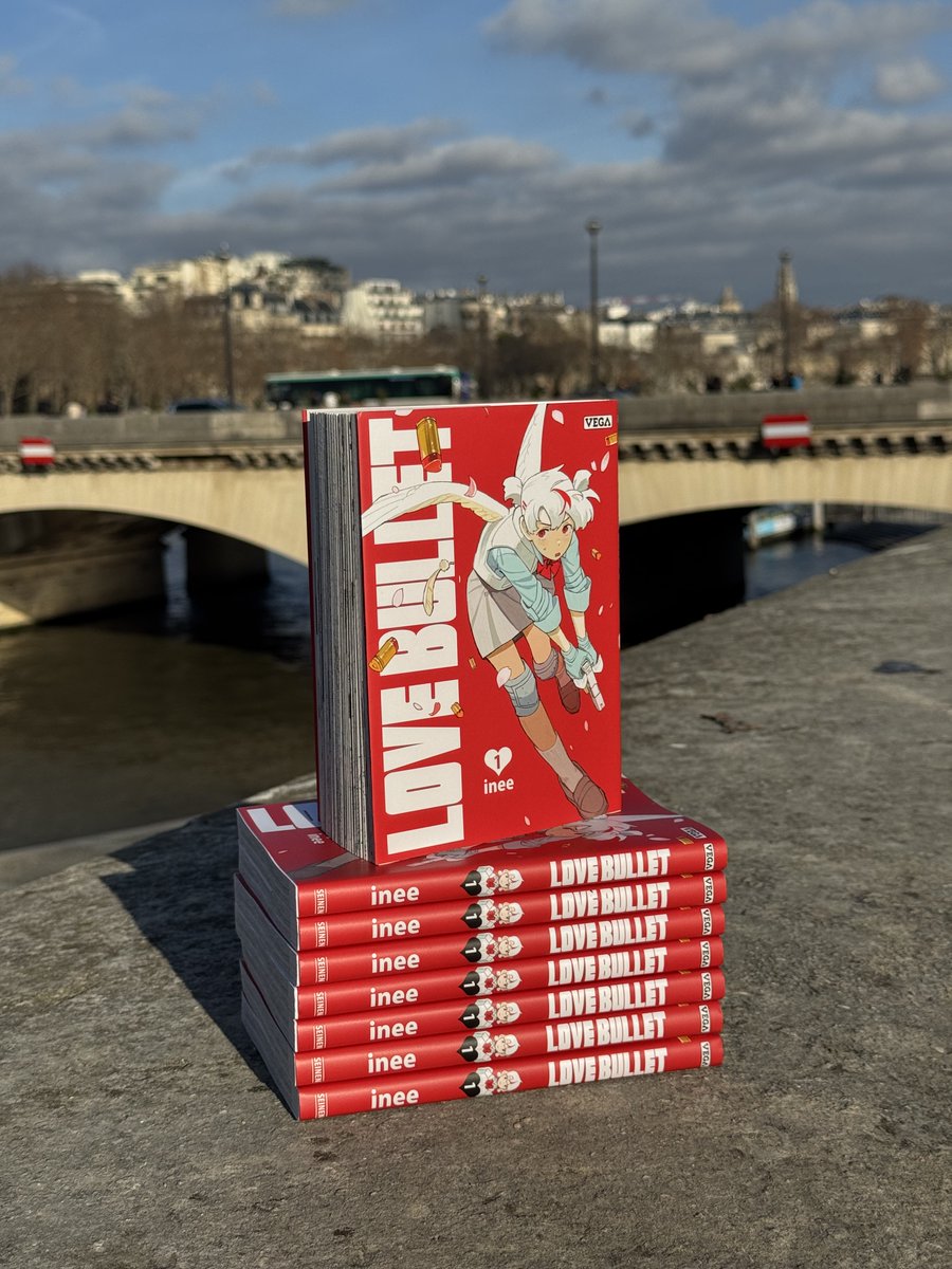 🎂✨ Joyeux anniversaire <a href="/inee/">inee💘ラブ・バレット2巻発売中💥</a> ✨🎂

On profite de cette journée pour rappeler combien on est heureux·ses d’accueillir son manga Love Bullet dans notre catalogue et pour la remercier pour son incroyable travail 💖

📚 Rendez-vous le 13 mars 2026 pour la sortie française.
Nous