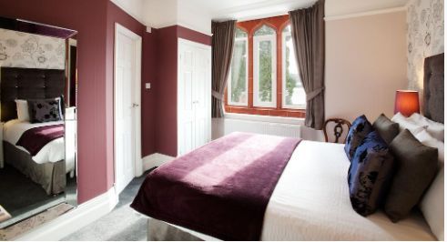 TheBBDirectory's tweet image. Getaway to The Hideaway at Windermere for a Boutique Stay.

With no passing traffic, guests can enjoy peace and quiet along with the convenience of free onsite parking.

bandbstays.co.uk/11980

#TheHideaway #Windermere #Boutique #Hotel #LuxuryStay #LakeDistrict #BnB #Holiday