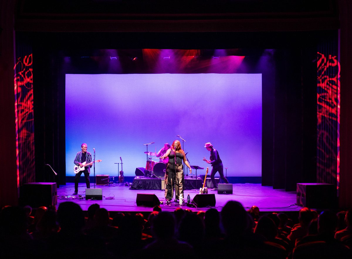 Ford Audio-Video (Ford AV) tweet media