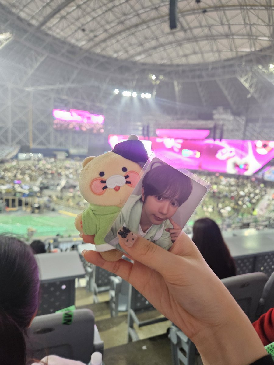 O2syeO1ng's tweet image. #시즈니트친소 #시즈니_트친소
드사쇼앙콘 첫막 가는 올프랑 친해질 사람 구해요🫶
만나면 간식 완전 퍼드려요