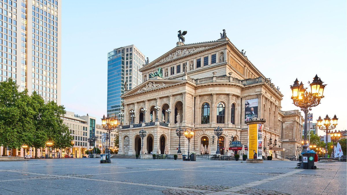 #icaudio live: A jewel in the heart of Frankfurt City: 🎭  the iconic Alte Oper concert hall. Now equipped with custom-painted DL-SE design ceiling speakers, fully compliant with EN 54-24, ensuring top-tier #VoiceAlarm performance. buff.ly/IGcSKvW