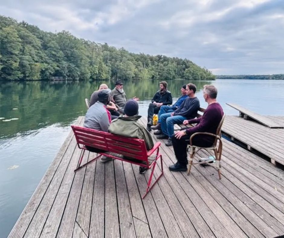 andrewgmarshall's tweet photo. 💧One of the reasons everyone seems to feel lost and unsure is that we have become more isolated.

In particular, men are cut off from the wisdom and support of other men, mostly because we find it difficult to open up and be truly vulnerable with each other.

You're invited to join me for a four-day men's retreat this 9-12 April  in the beautiful Brandenburg countryside, just outside Berlin, Germany.

We'll be surrounded by majestic woods and secluded lakes, enjoying the sights and sounds of untouched nature – the perfect environment for introspection and self-discovery.

In my four-day workshop, we will look at the three main transitions for men:

🪷 Boy to man
🪷 Reaching midlife
🪷 Becoming an elder

While women have biology to point the way (first period, motherhood and menopause), men have to earn their manhood.

Traditional communities had initiation rituals to help boys become men, but our western culture offers little – beyond your father buying you your first legal pint of beer.

In our retreat, we will perform the missing ritual, help you feel more comfortable in your own skin, discuss what it means to be a man today and put together a guide for prospering in the next phase of your life.