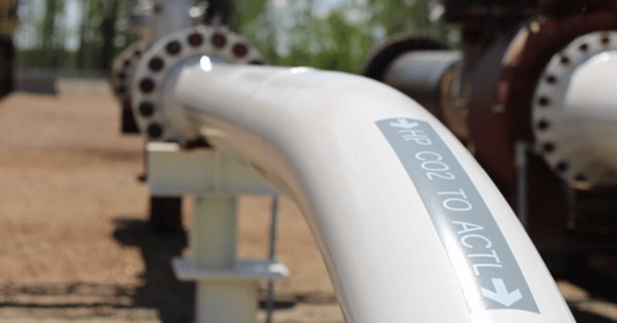 cdnoilsands's tweet photo. According to the London Register of Subsurface CO₂ Storage, more than 380 million tonnes of CO₂ have been injected and kept underground since 1996, with annual storage rising year‑over‑year. 
Learn more: https://t.co/bjYmlEQwQC https://t.co/qv0GRT37Sg