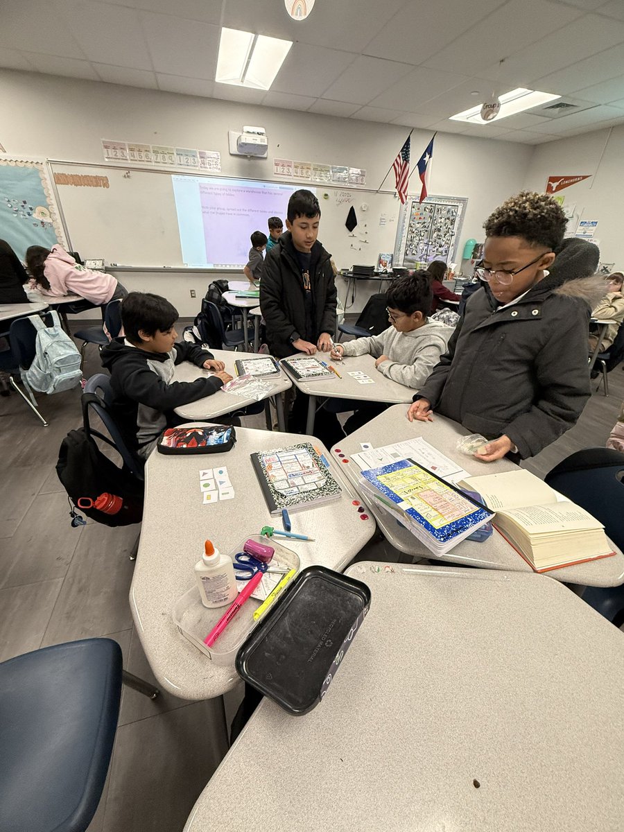 SRobinson_CTES's tweet photo. Beginning geometry sorting polygons with @STEMscopes #CTEHeartAtWork❤️ #TeamSISD https://t.co/2nEEDtKnvN