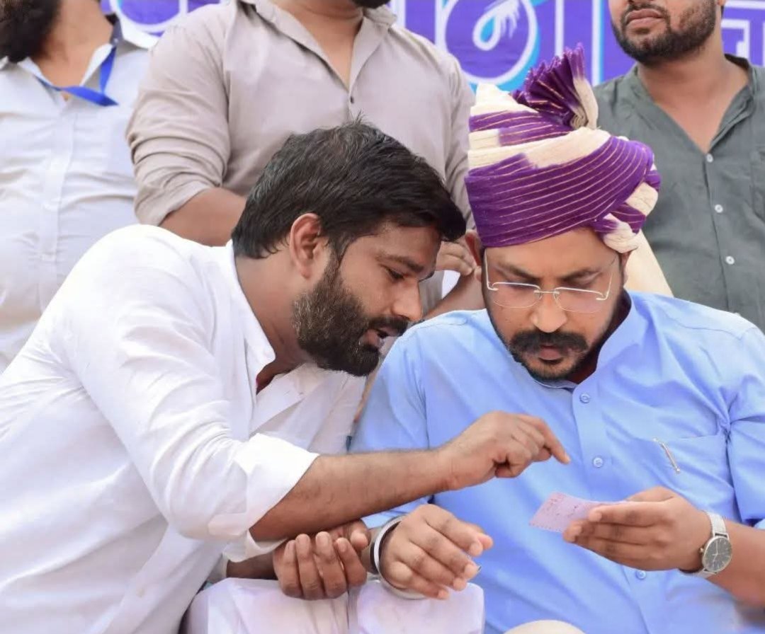 Durga7340's tweet photo. बड़े भाईसाहब #अनिल_धेनवाल जी को आजाद समाज पार्टी रा��स्थान के प्रदेश अध्यक्ष बनाएं जाने पर बहुत-बहुत बधाई एवं हार्दिक मंगलकामनाएं।
Anil Kumar Dhenwal https://t.co/Tigd3lVH1N