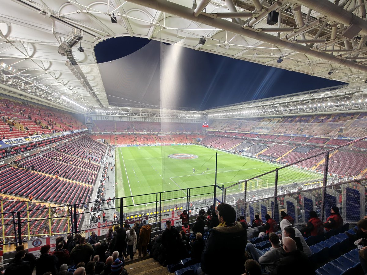 Getting close to kickoff, just another 1hr 45. 😮‍💨 #utv