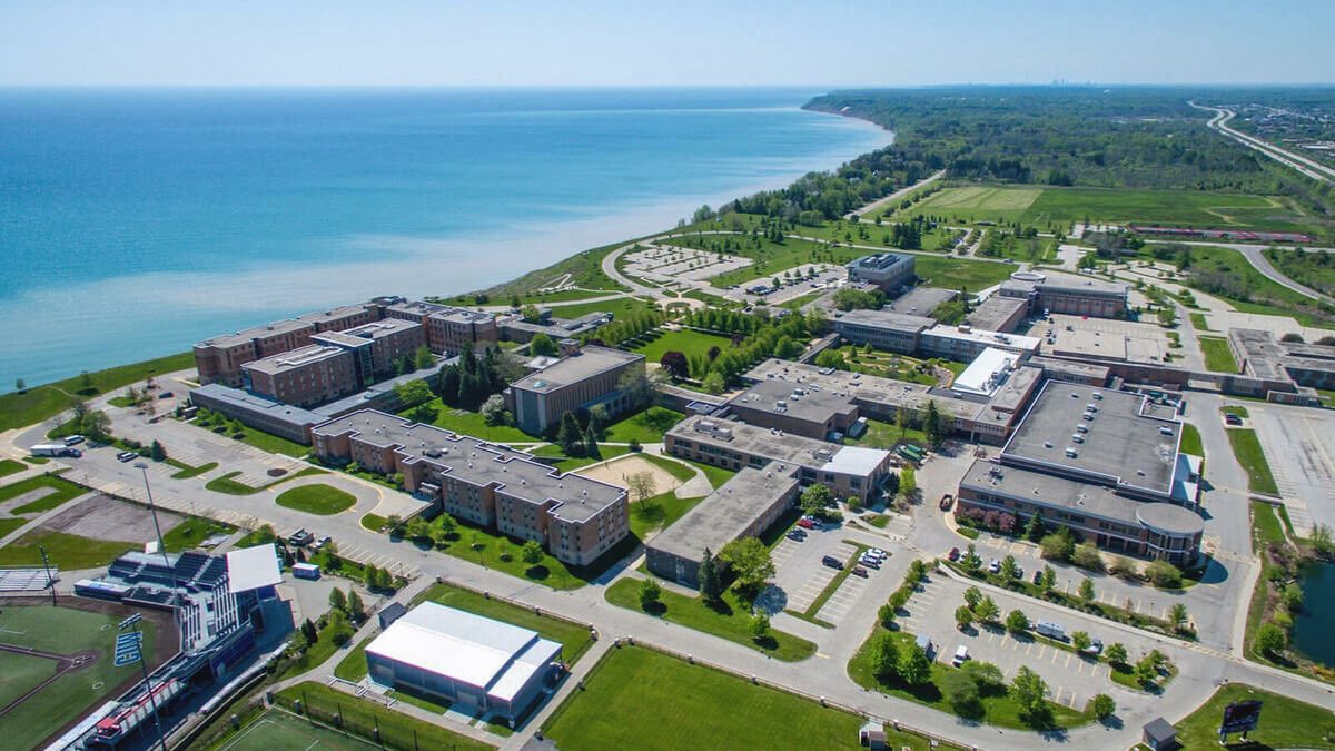 Why CUW

-2025 NACC CHAMPS 🏆
-2nd Largest Private School in WI🎓
-2025 WFCA Private School DPOY🔥
-2025 17 All-Conference Players🏈
-Longest Tenured HC in the State of Wisconsin⏳
-Newly Renovated Facilities💪
-80+ Majors 📚

Come be apart of it! 
⬇️⬇️

cuwfalcons.com/sports/2025/7/…