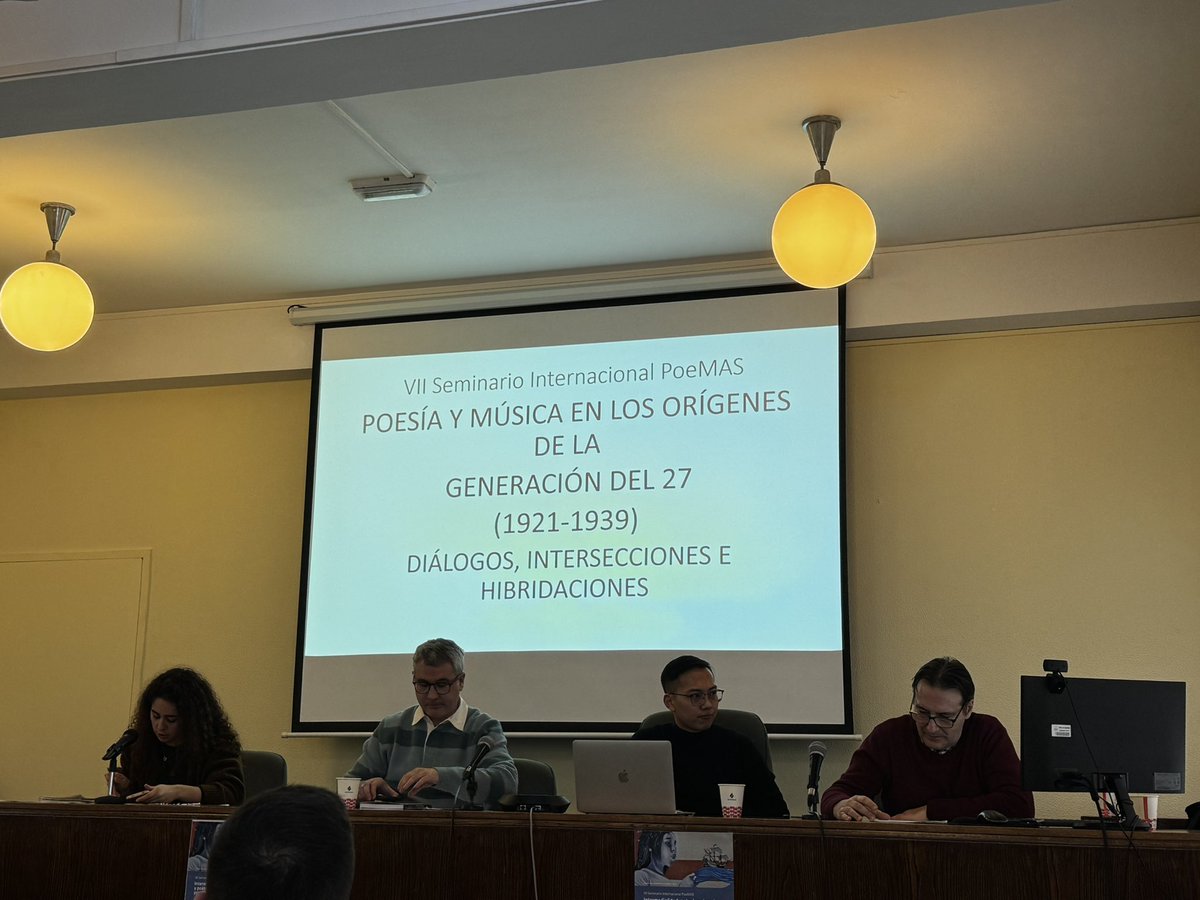 Proyecto PoeMAS tweet media