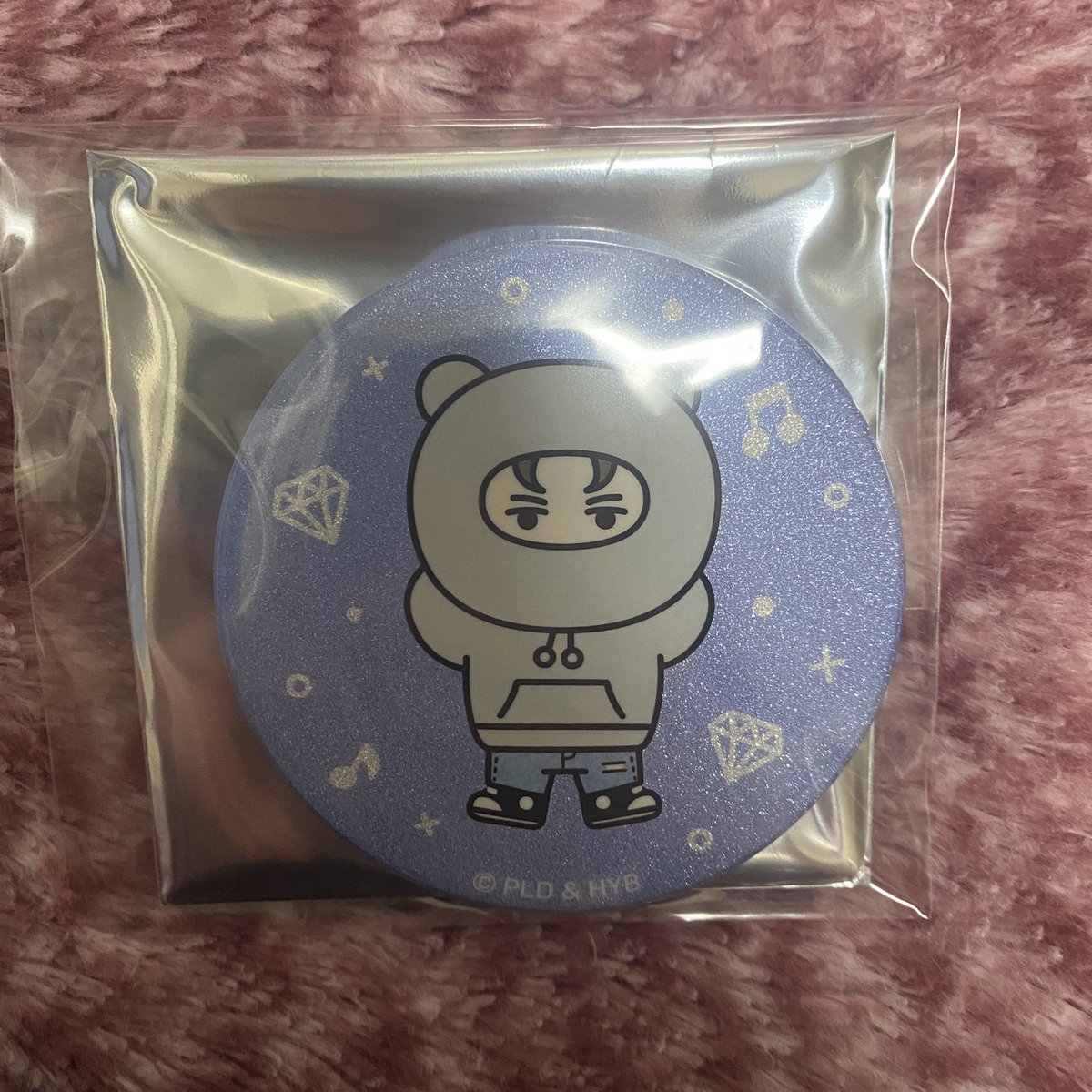 mina🐬 tweet media