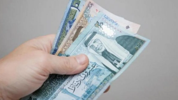 كتلة نيابية تطالب بتأجيل القروض قبل رمضان وعيد الفطر 