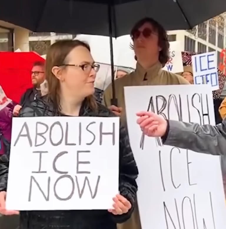 Want to help ICE out? Here's a plan ...

https://x.com/bluelivesmtr/status/2014370887559172176?t=dnH...