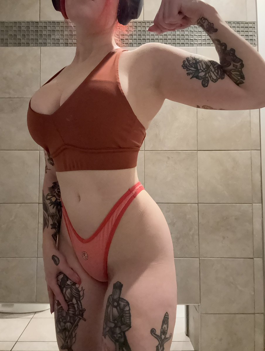 𓋼𓍊𝒦𝑒𝓃𝓏𝒾𝑒𓍊𓋼 tweet media