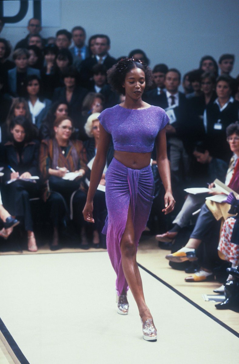 ChrryMartinis's tweet image. Fendi spring/summer 1997