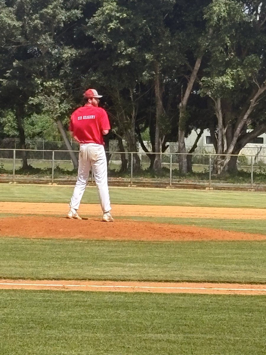CortBaseball's tweet image. Cortland pitchers settled in and dominating! 4-3 top 6th.