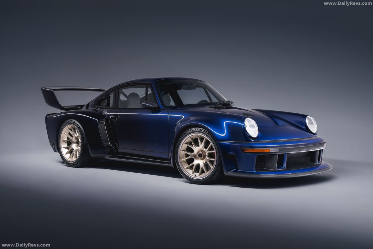 dailyrevs's tweet photo. 2026 Singer DLS Turbo Sorcerer | DailyRevs

Sorcerer is the first completed Porsche 911 Reimagined by Singer using DLS Turbo services.

#singervehicledesign #porsche911 #singerdls #dailyrevs https://t.co/MCPs6P3n7T