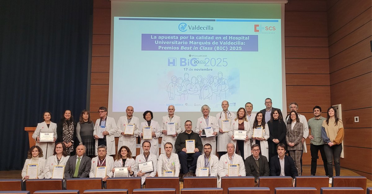 🎖️ Esta mañana hemos reconocido en el Hospital a los Servicios y Unidades distinguidos en los Premios Best in Class 2025, así como a los finalistas de otras 12 categorías. ¡Enhorabuena a todos los equipos! #SomosValdecilla

🌐 Info: humv.es/2026/01/22/el-…