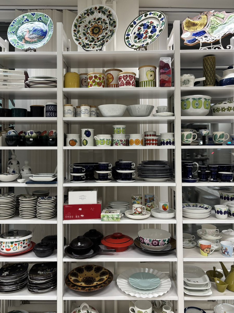 planetstroller's tweet image. 죽어서 천국에 왔나봐…😇