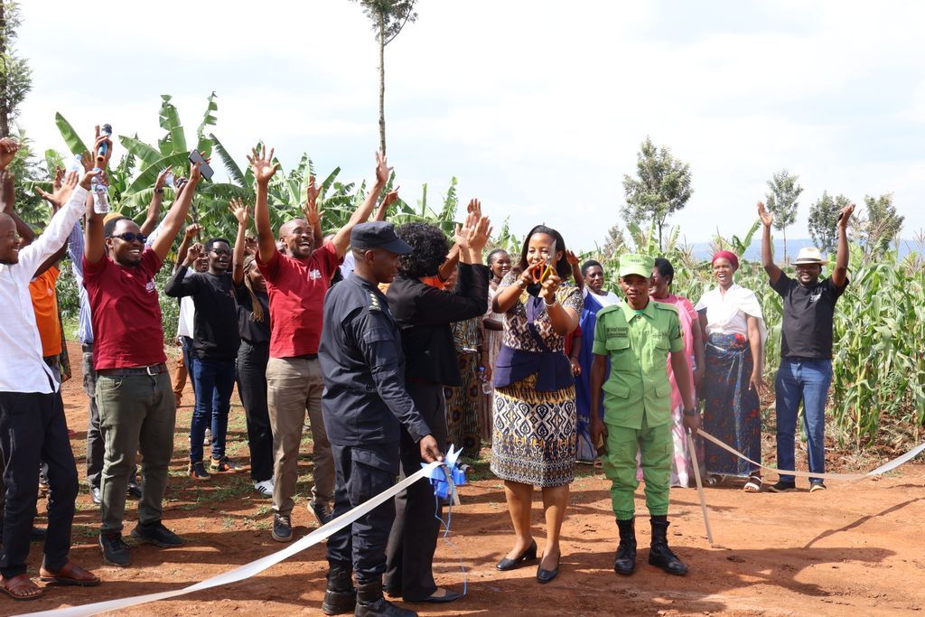 EarthEnable tweet media